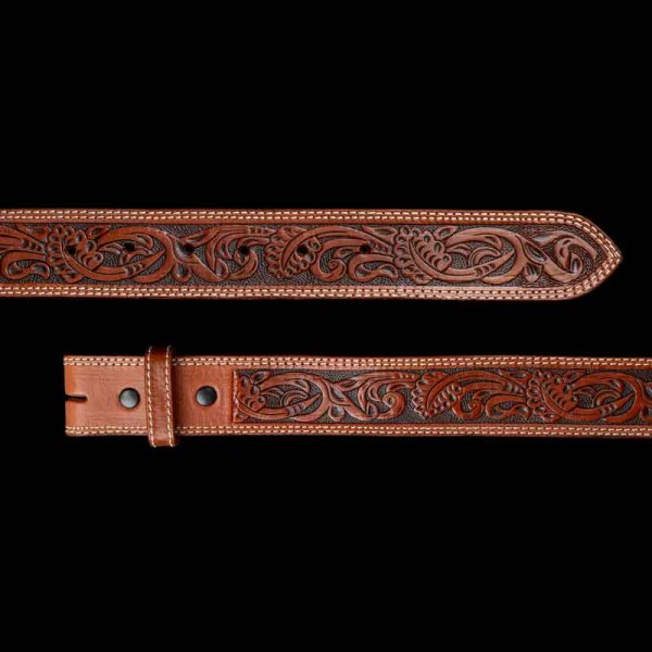 Crepe Myrtle Belt, The 'Crepe Myrtle' leather belt is the picture of classic western style. Crafted on high quality natural leather. Double stitching. Pair with a Mol